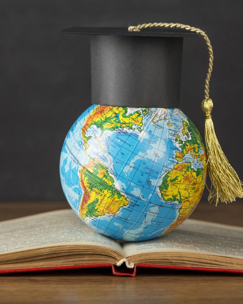 graduation-cap-earth-globe